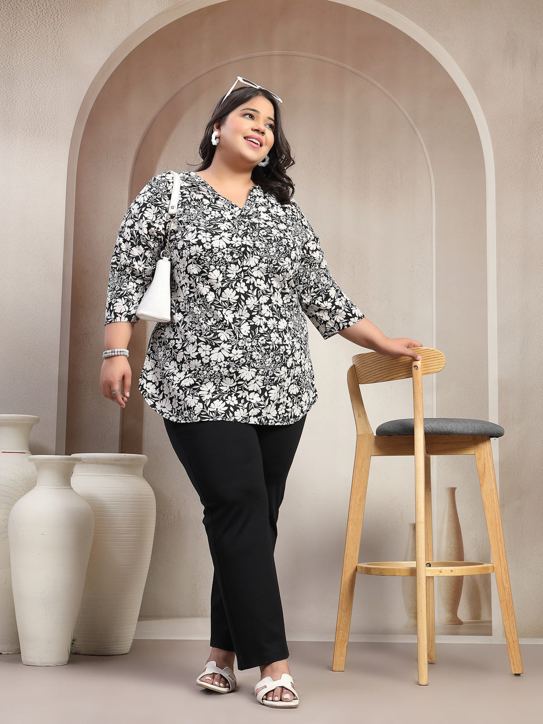 Plus Size Floral Print Mandarin Collar Top