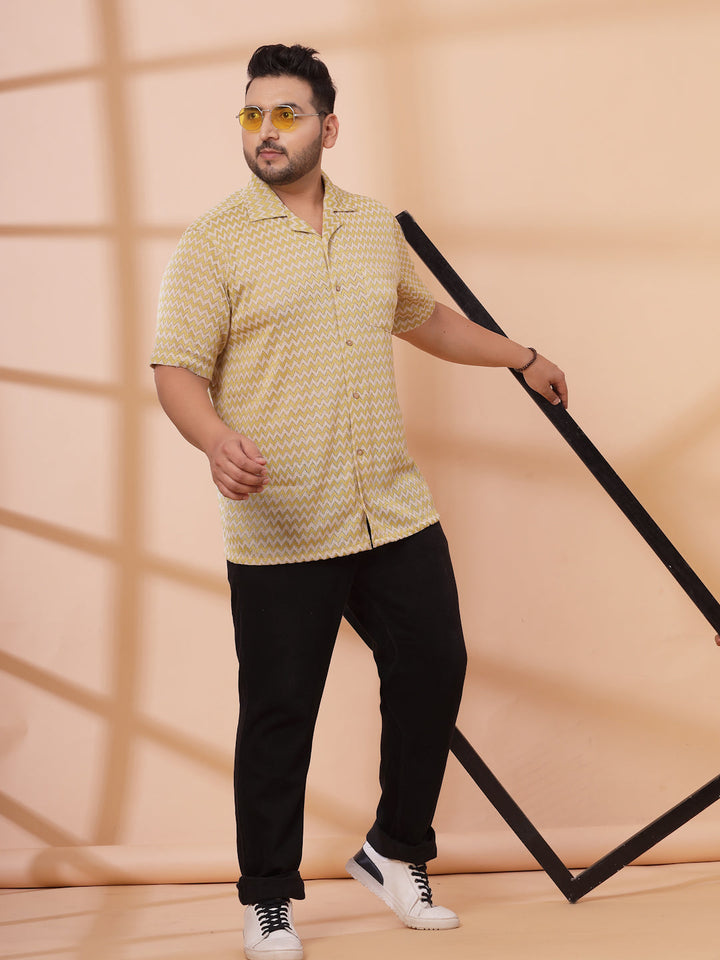 Plus Size Cuban Collar Crochet Resist Shirt