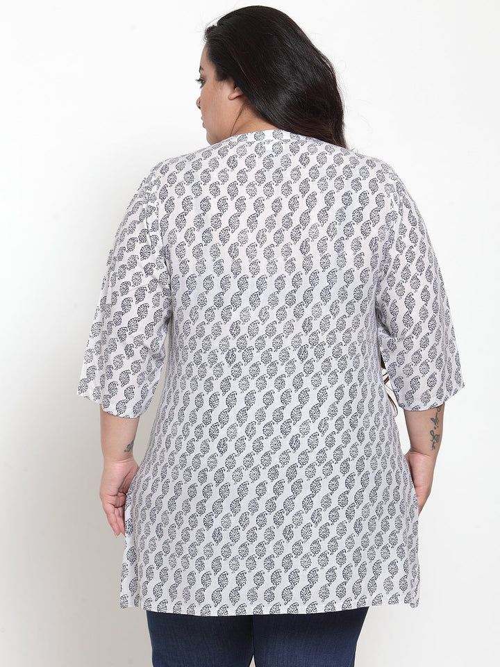 Plus Size Women White & Blue Printed Tunic