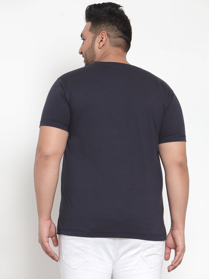 Plus Size Navy Blue Solid Round Neck Pure Cotton T-shirt