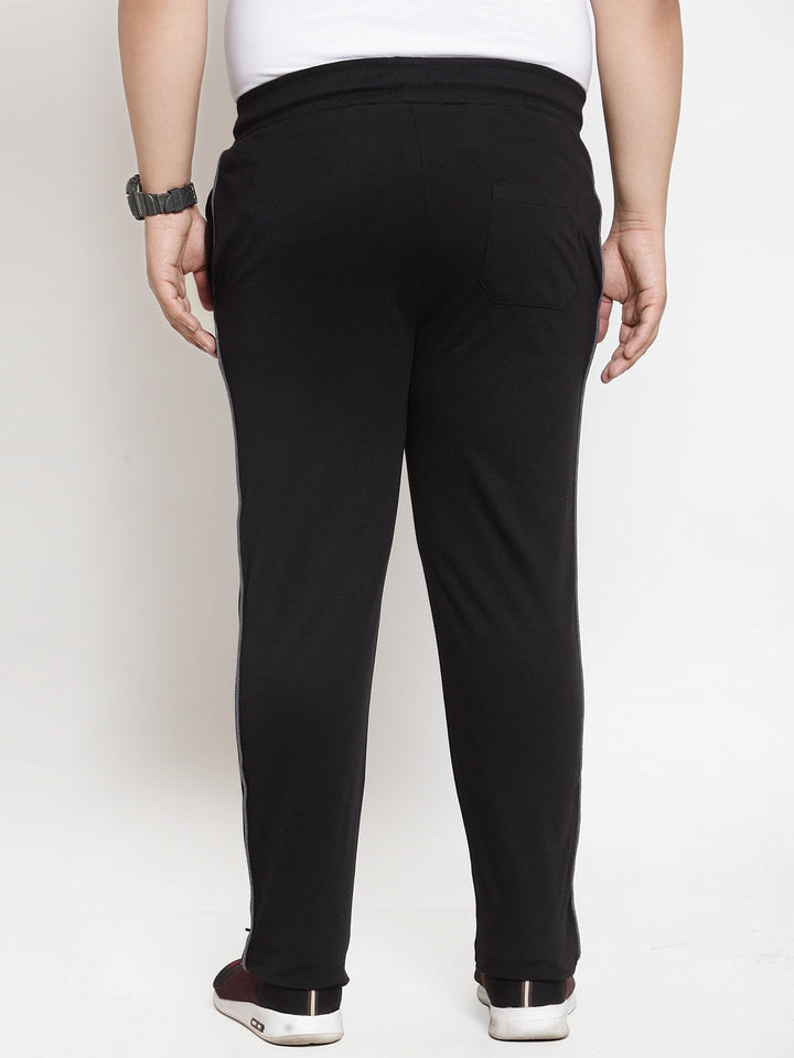 Plus Size Men Black Solid Straight-Fit Trackpant
