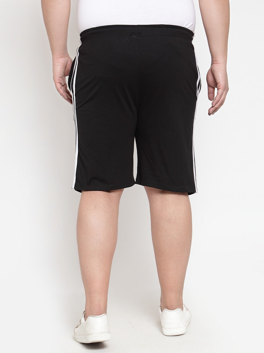 Plus Size Men Black Solid Regular Fit Sports Shorts