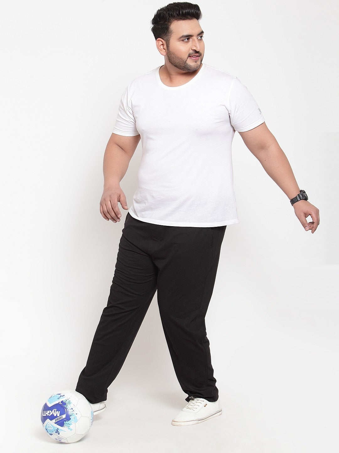 Plus Size Men Black Solid Track Pants