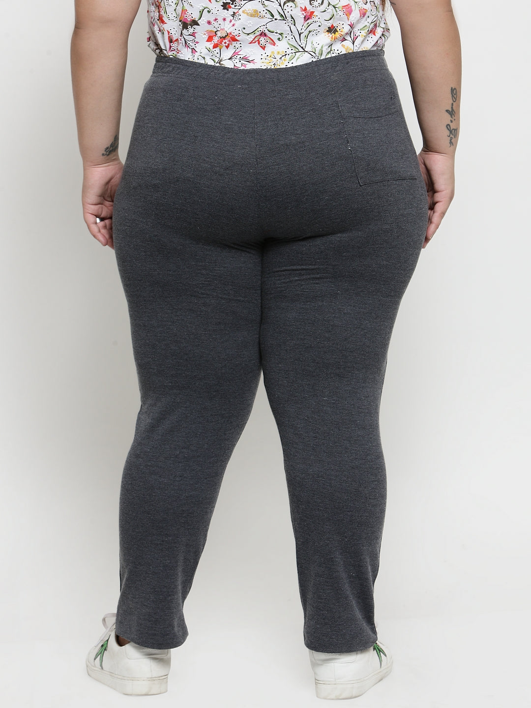 Plus Size Women Grey Straight-Fit Trackpant