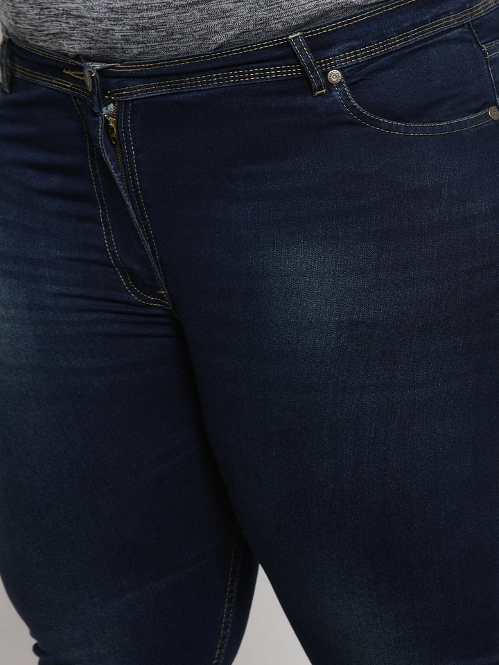 Plus Size Women Blue Regular Fit Mid-Rise Clean Look Stretchable Jeans