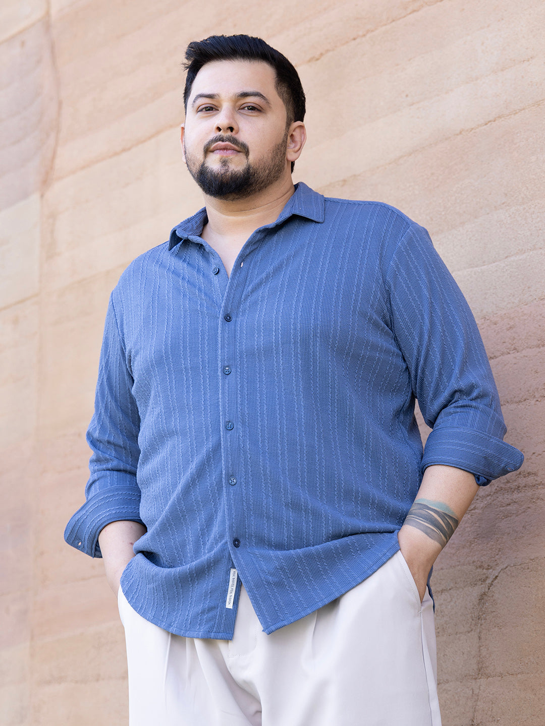 Parallel-Crease Tactile Shirt