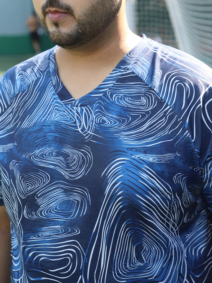Swirl-Lined Activewear T-Shirt