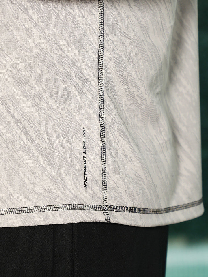 Plash-Imprint Activewear T-Shirt