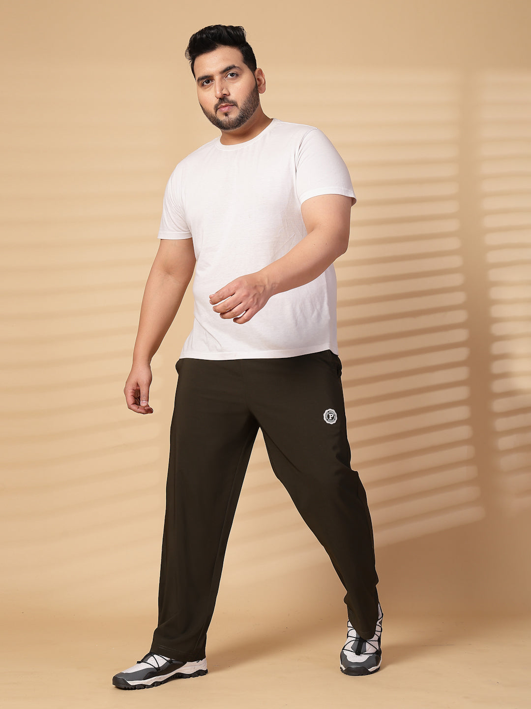 Plus Size Men Olive Green Mid Rise Stretchable Track Pants