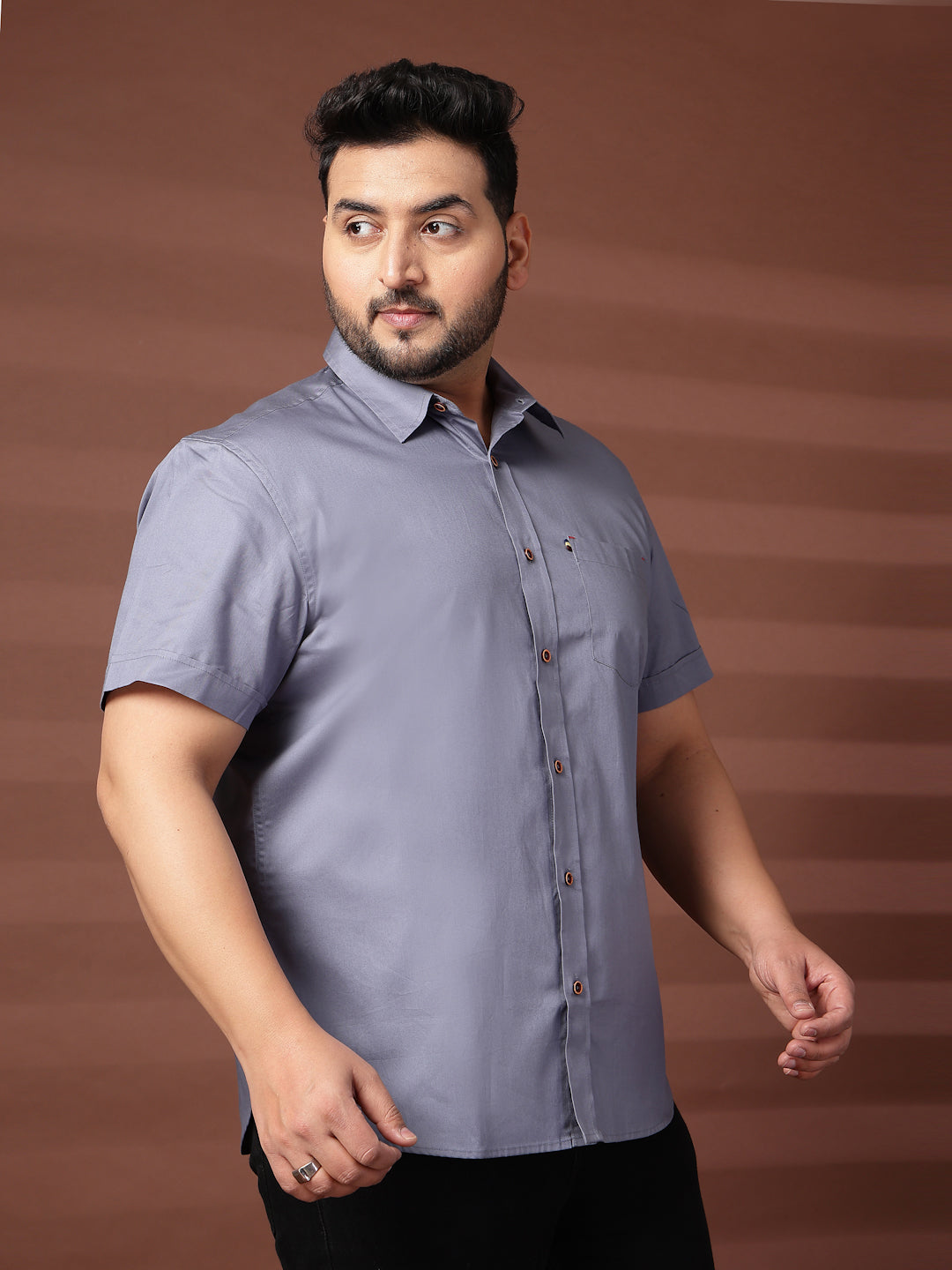 Plus Size Men  Oversized Fit Spread Collar Solid Cotton Casual Shirt