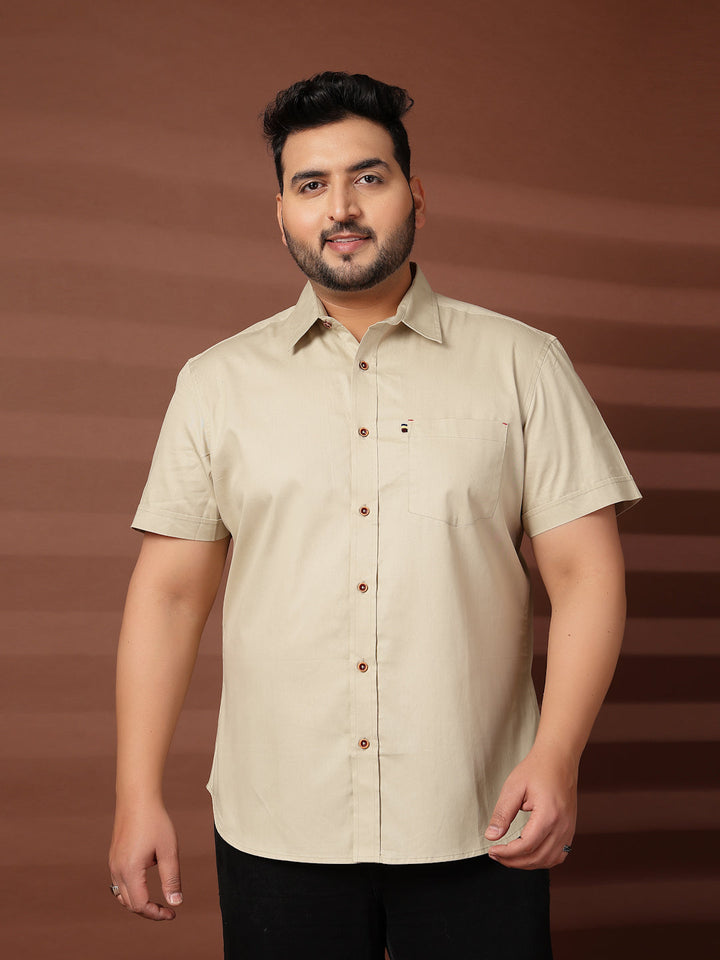 Plus Size Men  Oversized Fit Spread Collar Solid Cotton Casual Shirt