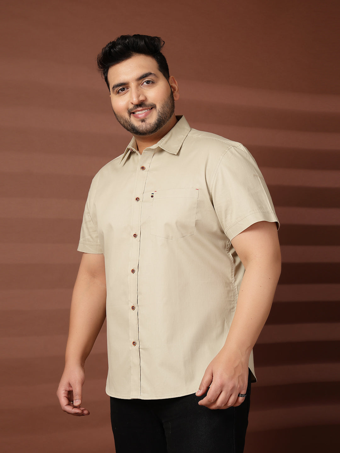Plus Size Men  Oversized Fit Spread Collar Solid Cotton Casual Shirt
