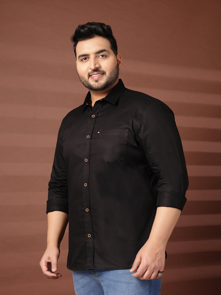 Plus Size Men  Oversized Fit Spread Collar Solid Cotton Casual Shirt