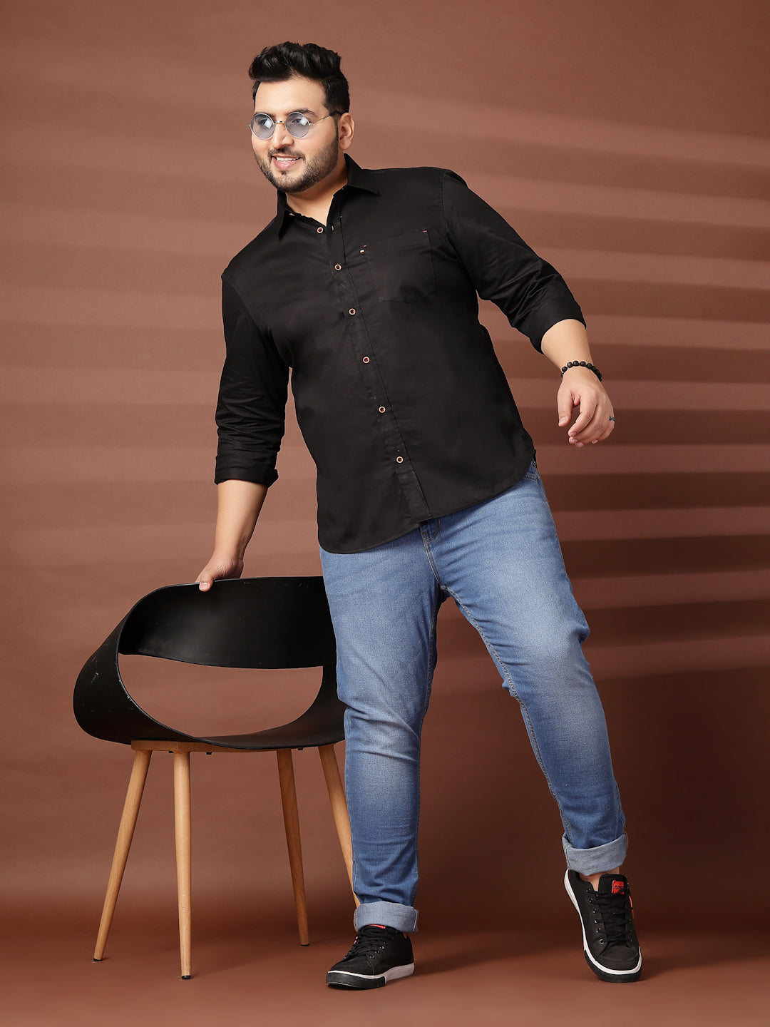 Plus Size Men  Oversized Fit Spread Collar Solid Cotton Casual Shirt