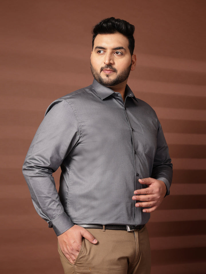 Plus Size Men Spread Collar Solid Cotton Formal Shirt
