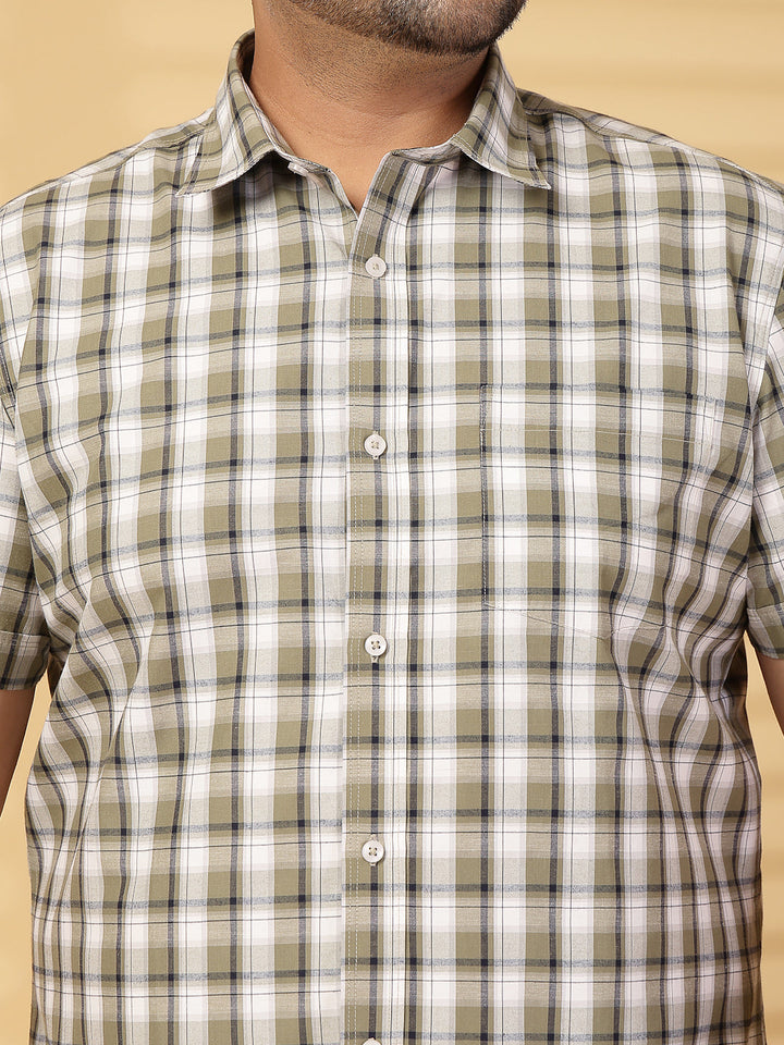 Plus Size Men Opaque Checked Casual Shirt
