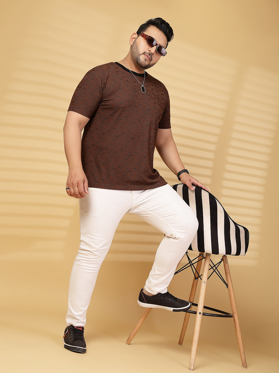 Plus Size  Typography Printed Round Neck Short Sleeves Cotton T-shirt