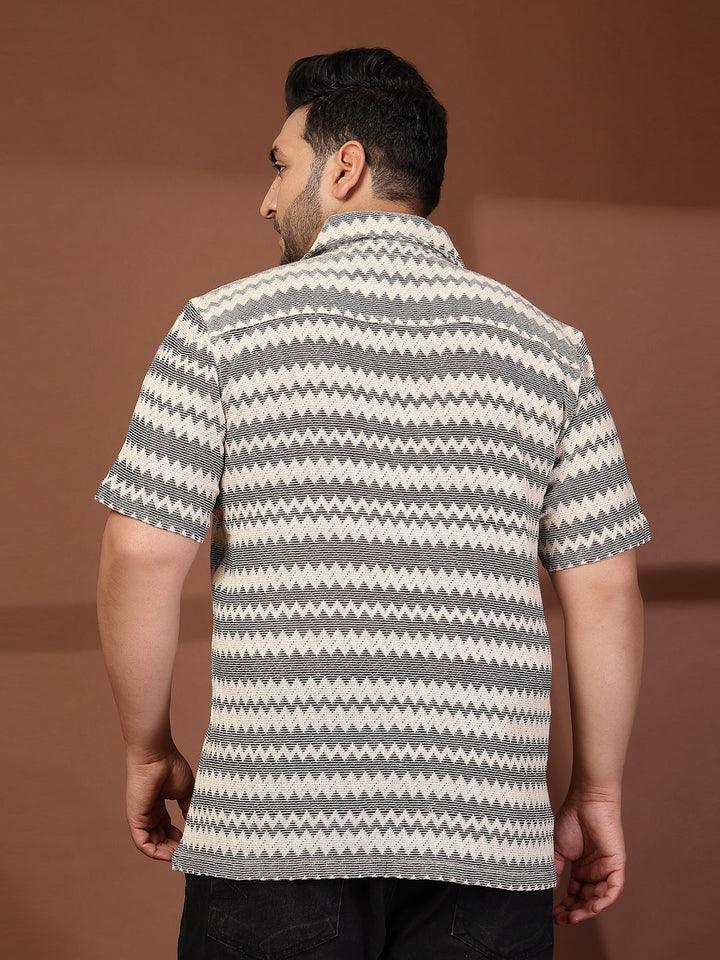 Plus Size Cuban Collar Crochet Resist Shirt