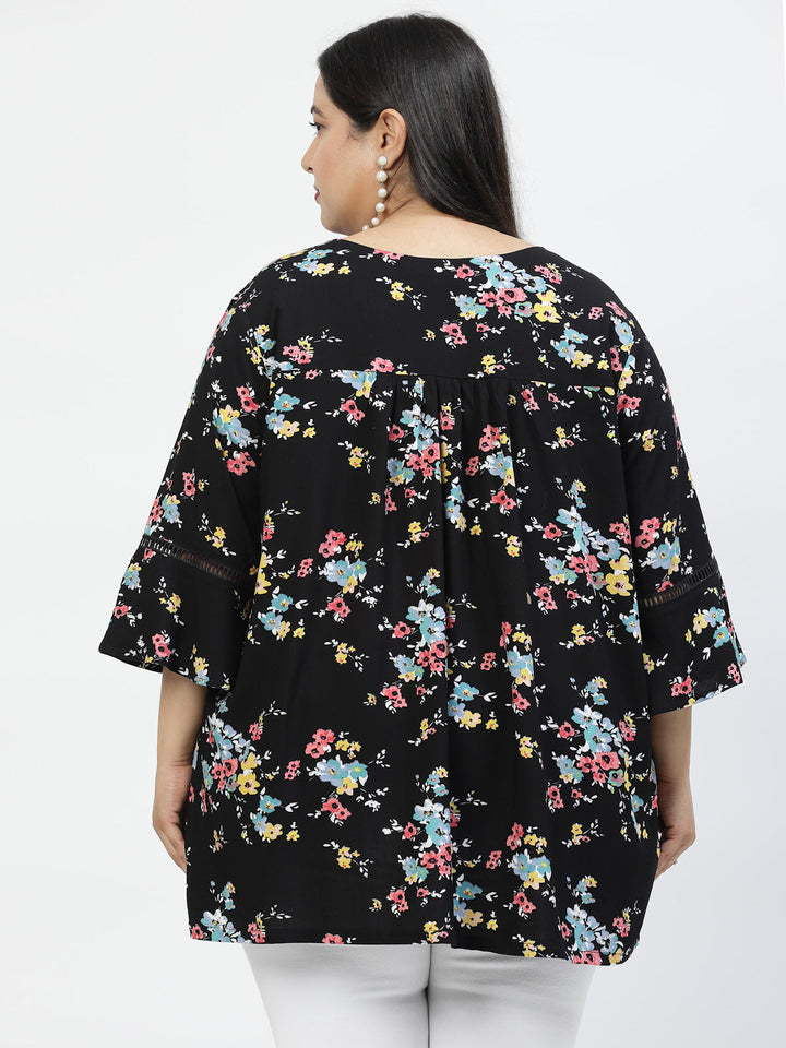 Plus Size Floral Print Bell Sleeve Top