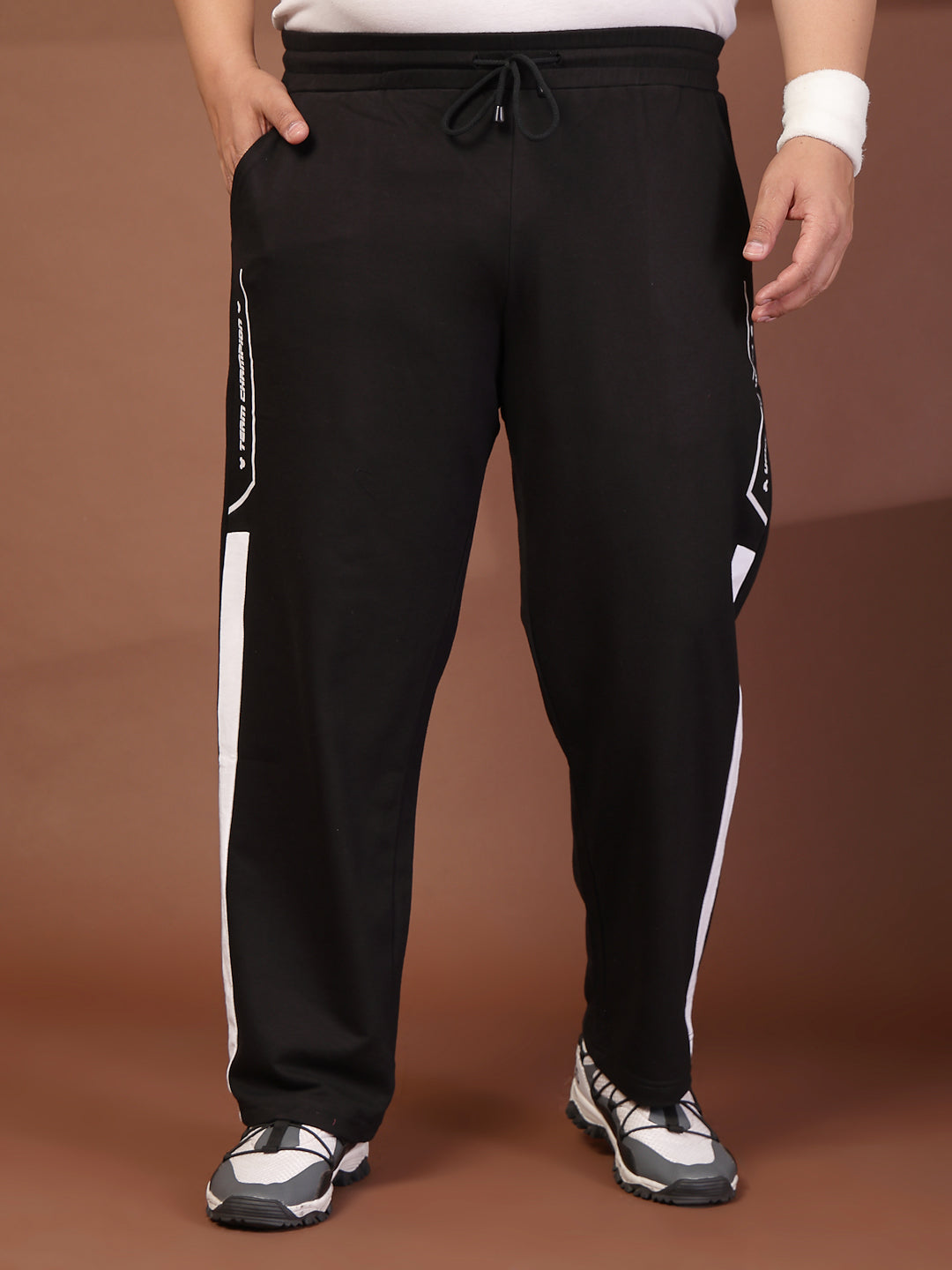 Plus Size Men Printed Mid-Rise Regular Fit Track Pant