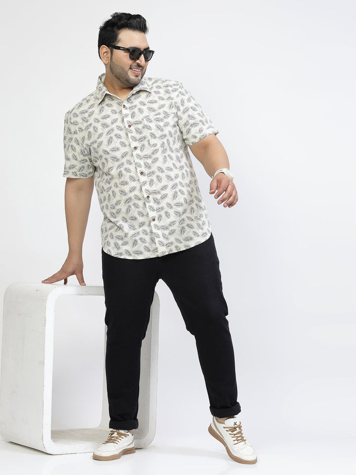 Plus Size Conversational Printed Cotton Casual Shirt