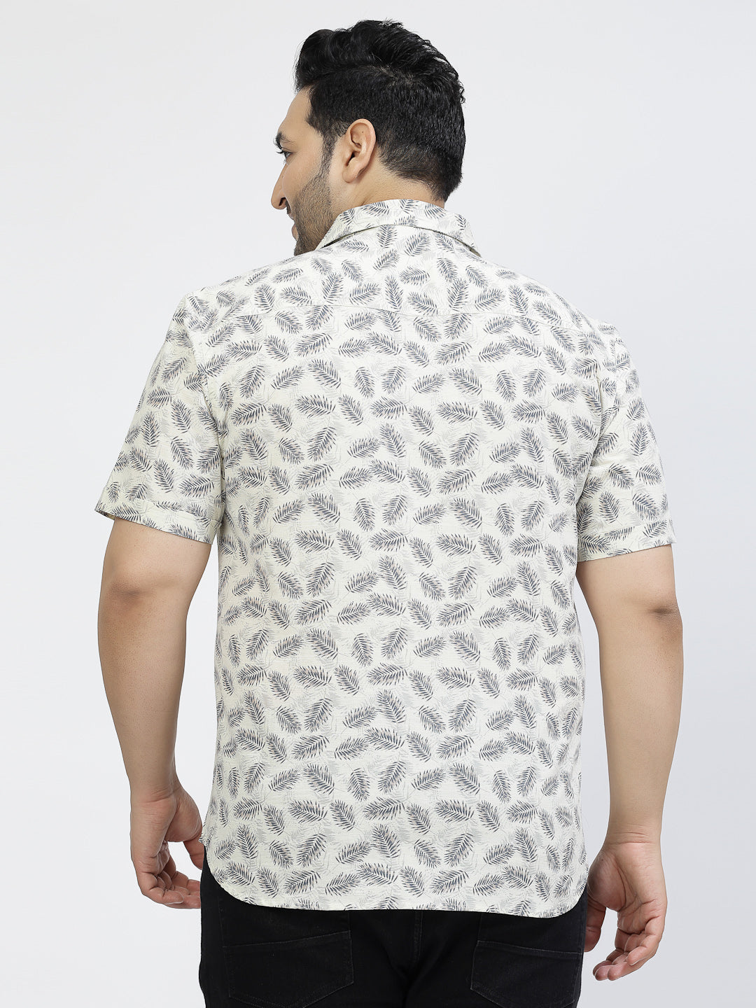 Plus Size Conversational Printed Cotton Casual Shirt