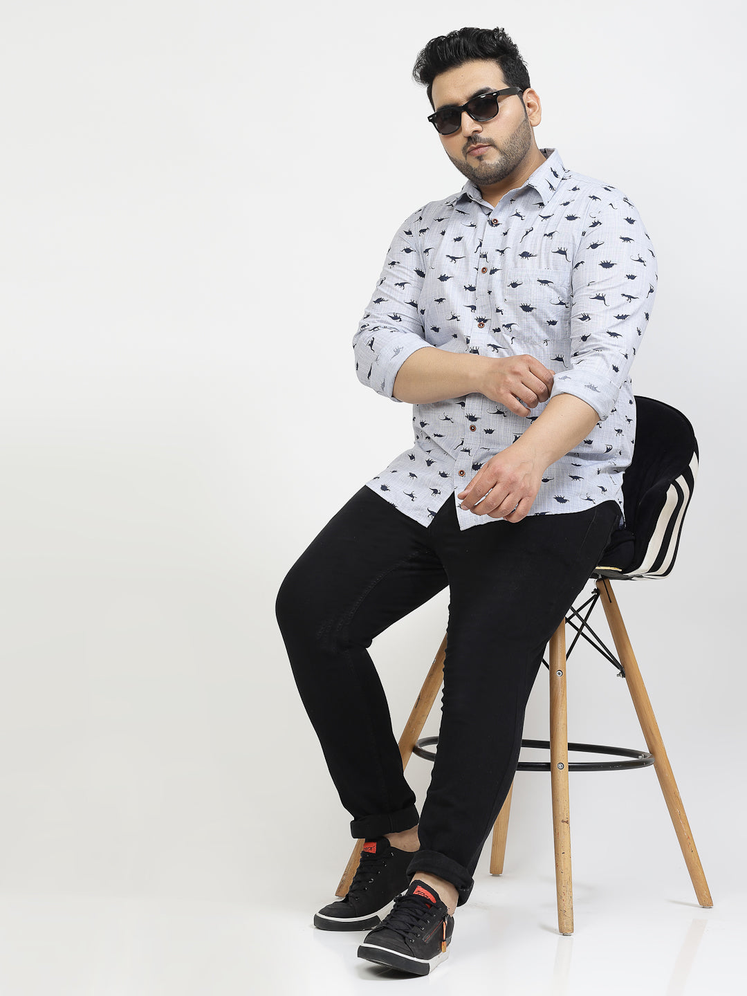 Plus Size  Conversational Printed Casual Shirt