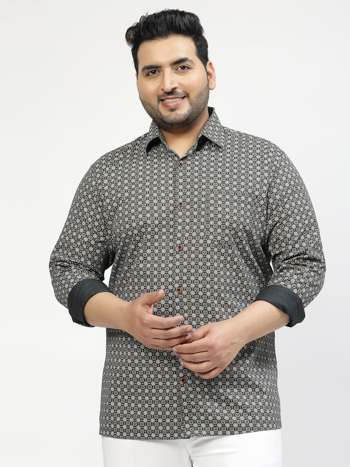Plus Size  Geometric Printed Casual Shirt