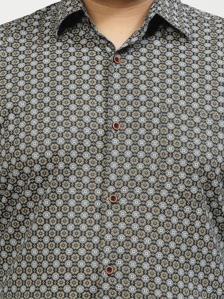 Plus Size  Geometric Printed Casual Shirt