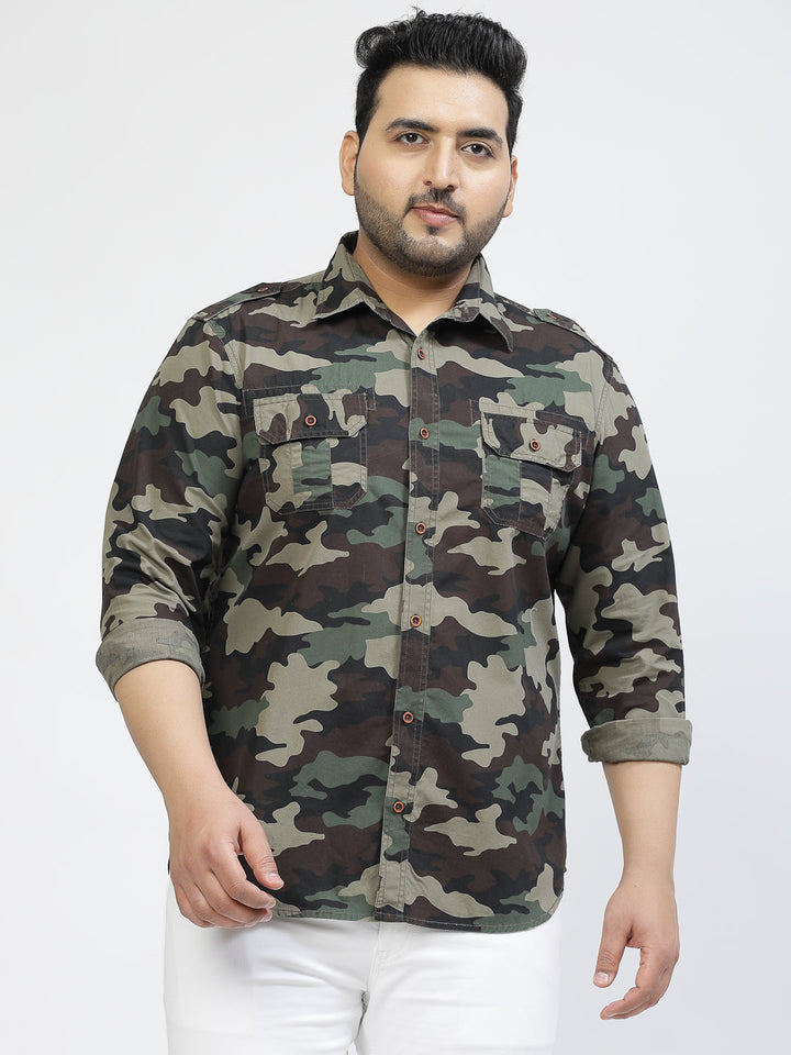 Plus Size Camouflage Printed Spread Collar Long Sleeves Cotton Casual Shirt