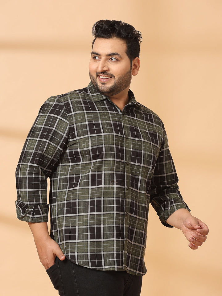Plus Size Men Spread Collar Tartan Checked Cotton Casual Shirt