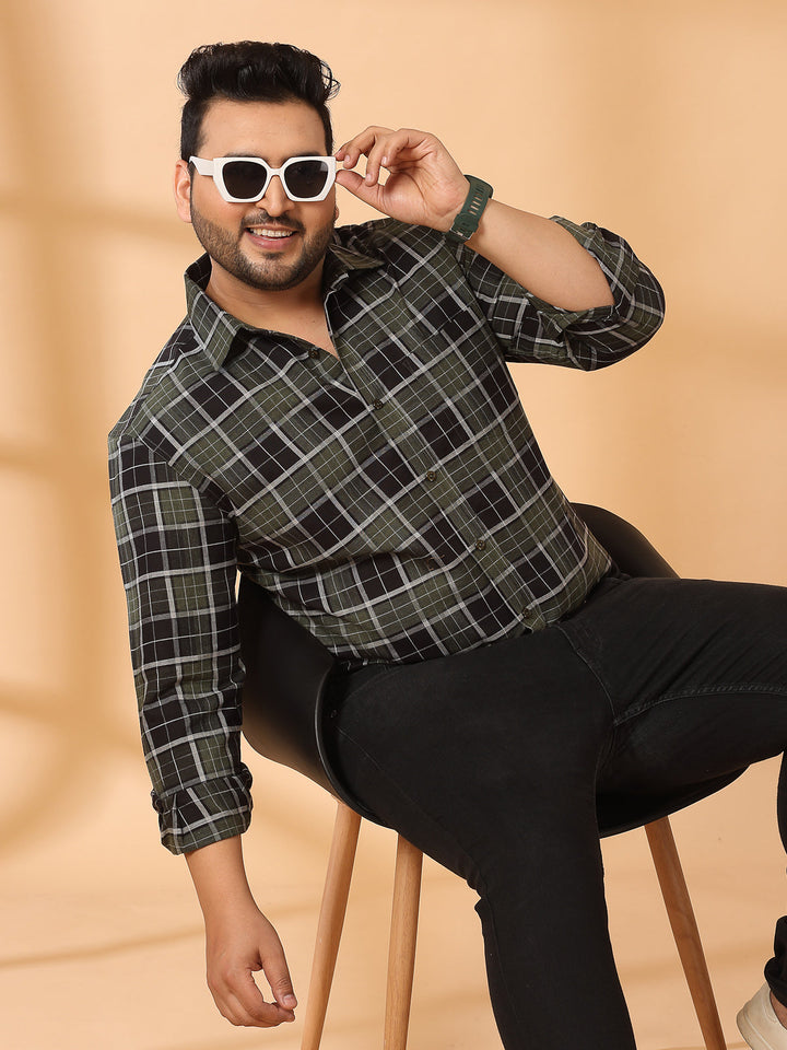Plus Size Men Spread Collar Tartan Checked Cotton Casual Shirt