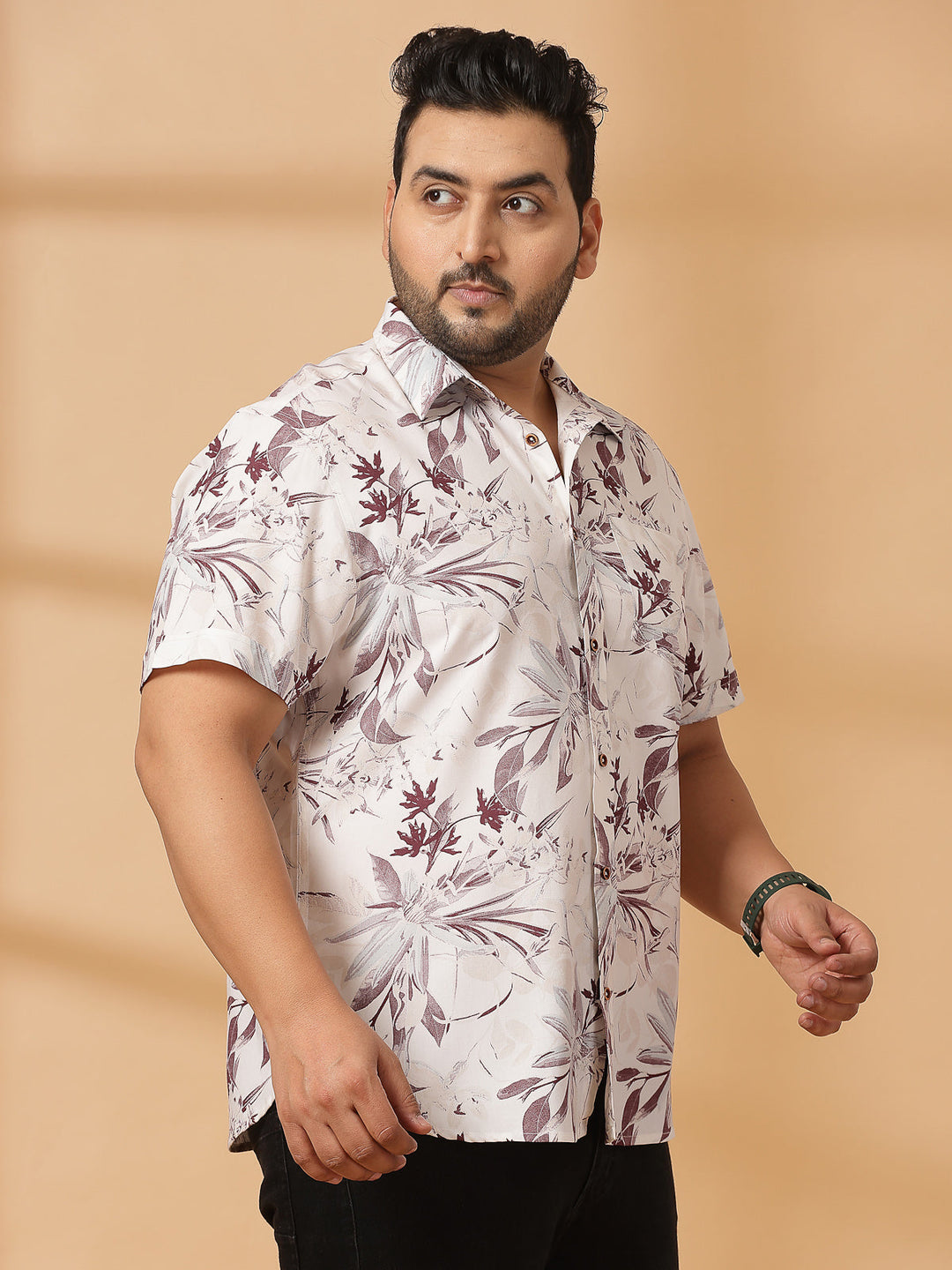 Plus Size Floral Printed Spread Collar Short Sleeves Cotton Shirt