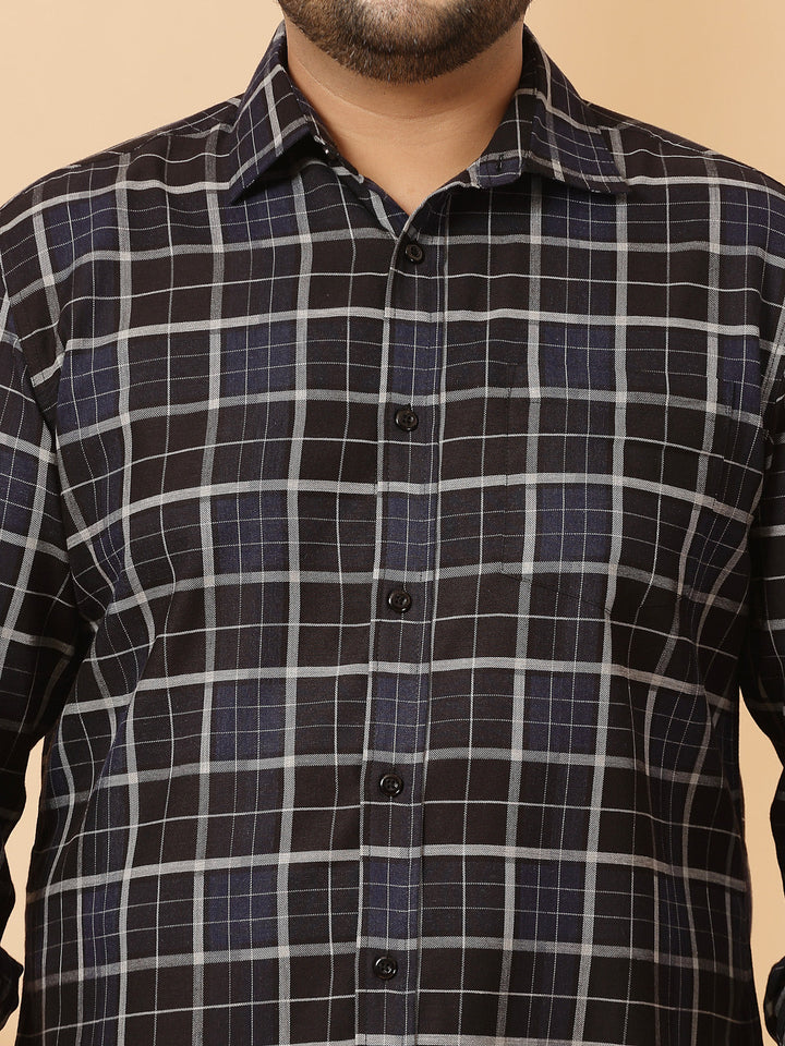 Plus Size Men Spread Collar Tartan Checked Cotton Casual Shirt