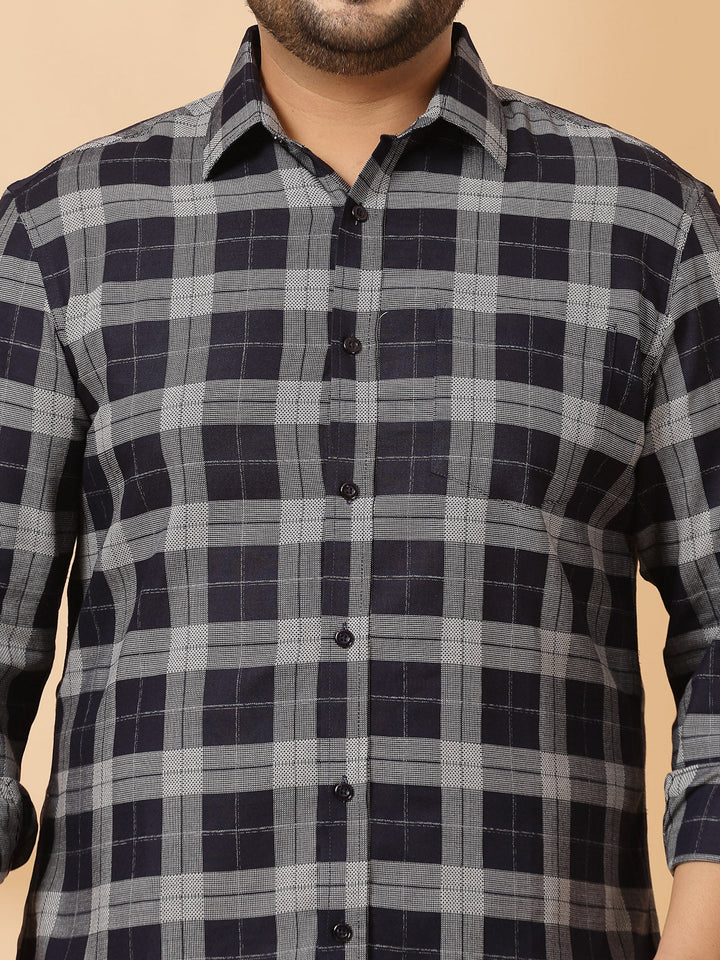 Plus Size Men Spread Collar Tartan Checked Cotton Casual Shirt