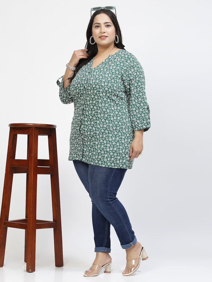 Plus Size Floral Print Top