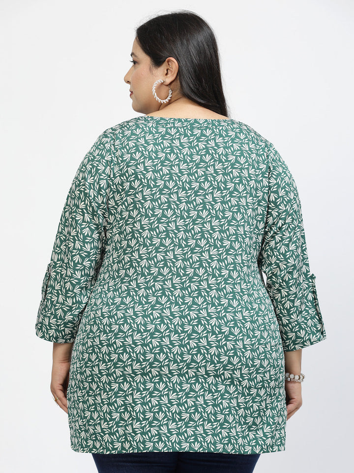 Plus Size Floral Print Top