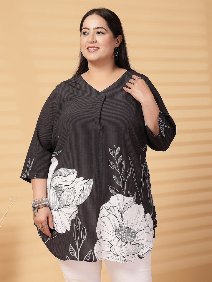 Plus Size Floral Print V Neck Longline Top