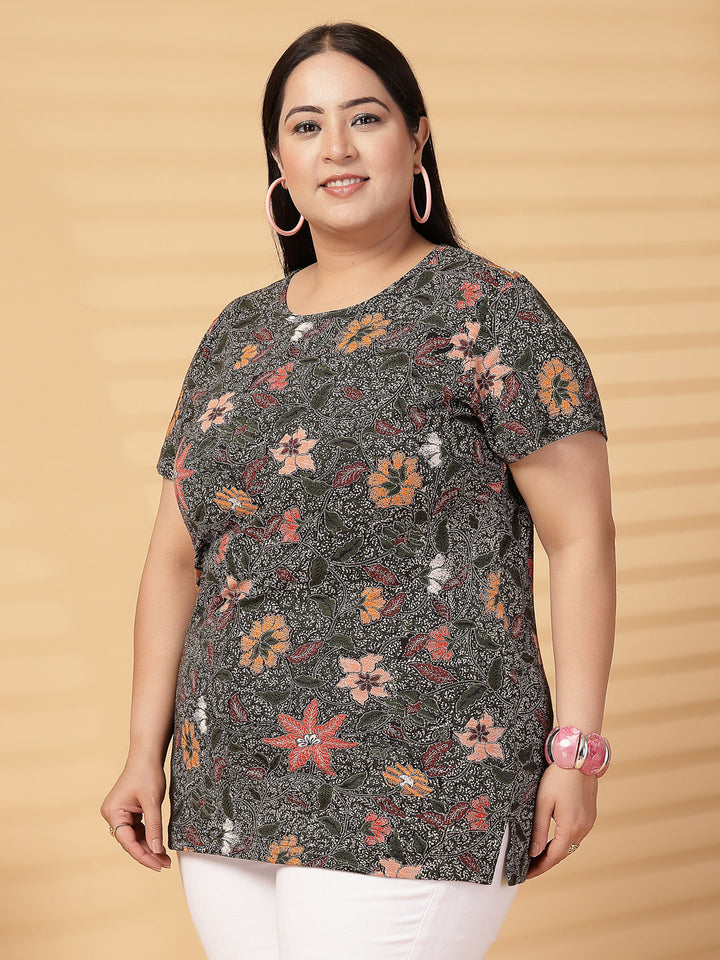 Plus Size Women Floral Printed T-shirt