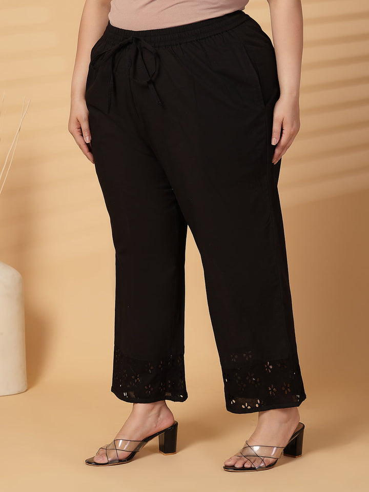 Plus Size Women Black Solid Wide Leg Palazzos