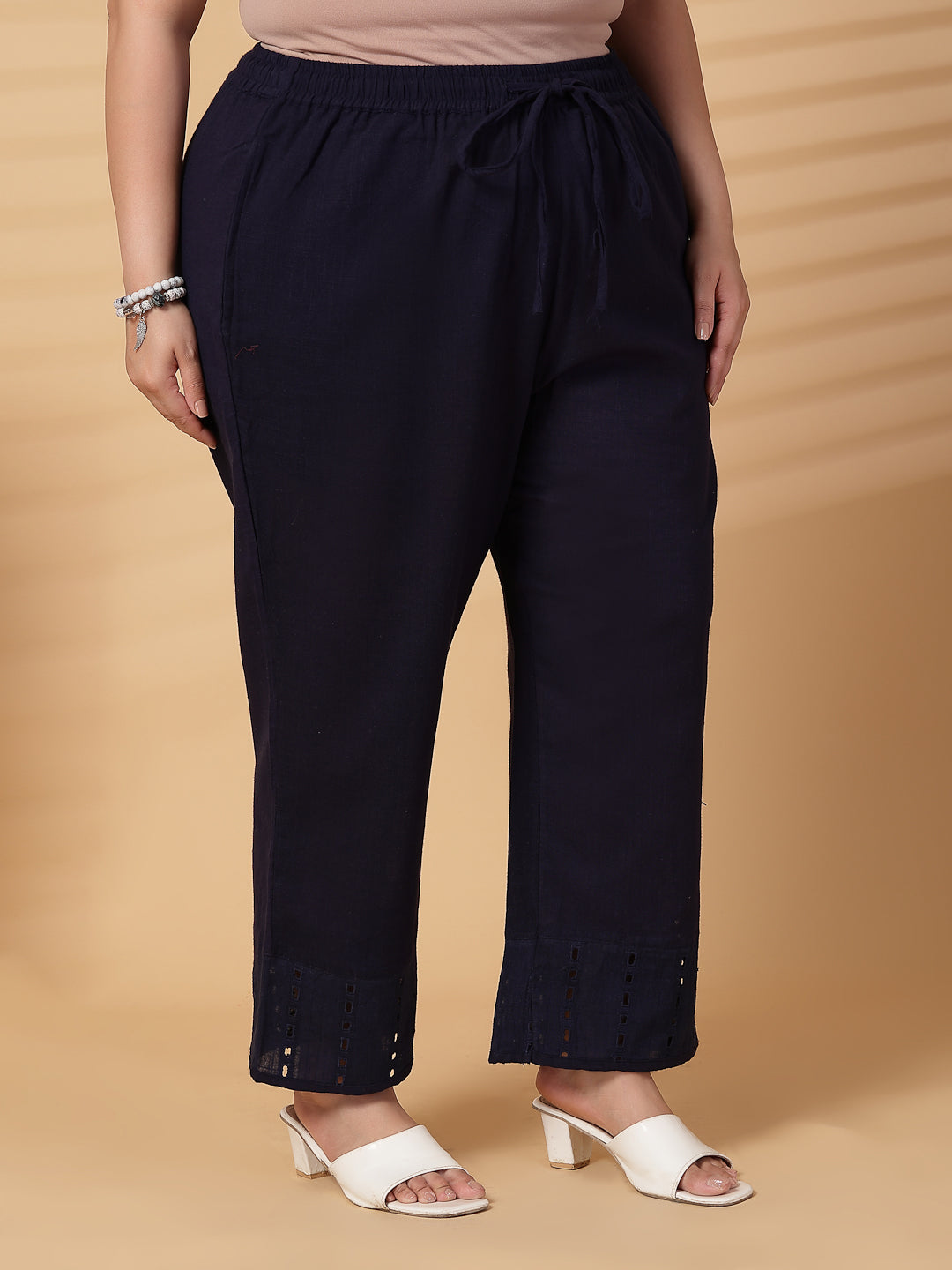 Plus Size Women Flared Knitted Palazzos