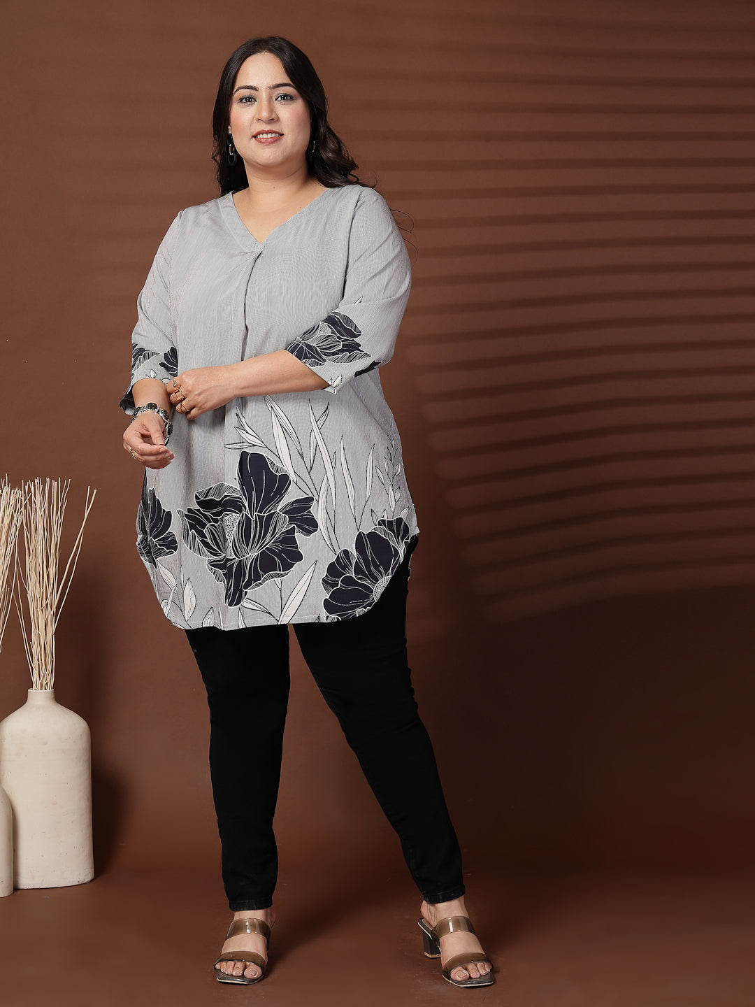 Plus Size  Tropical Printed V-Neck Longline Top