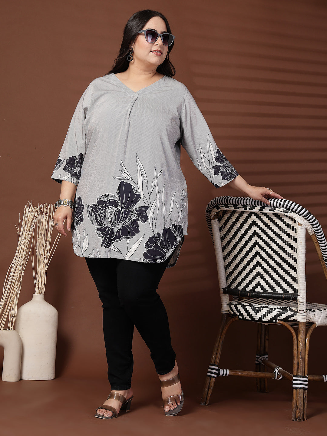 Plus Size  Tropical Printed V-Neck Longline Top