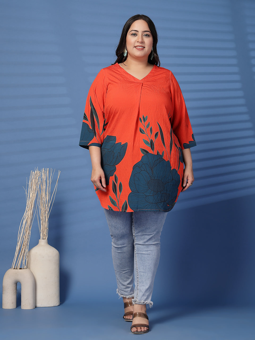 Plus Size  Floral Printed V-Neck Top