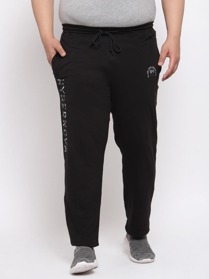 Plus Size Men Black Solid Straight-Fit Track Pants