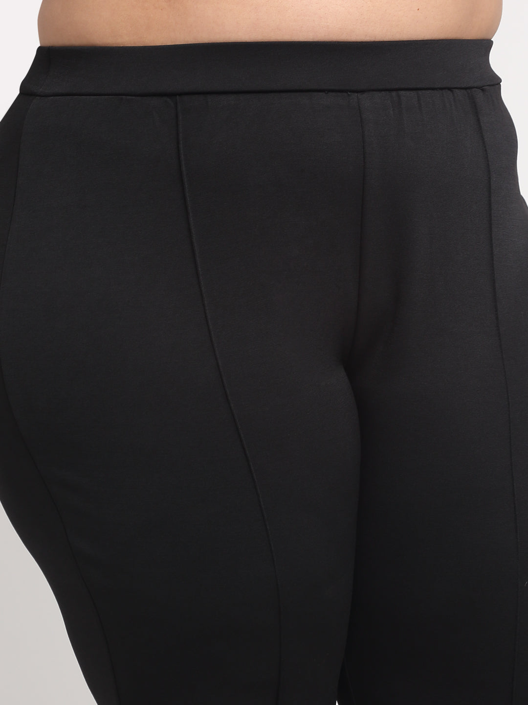 Plus Size Women  Black Slim Fit Jeggings