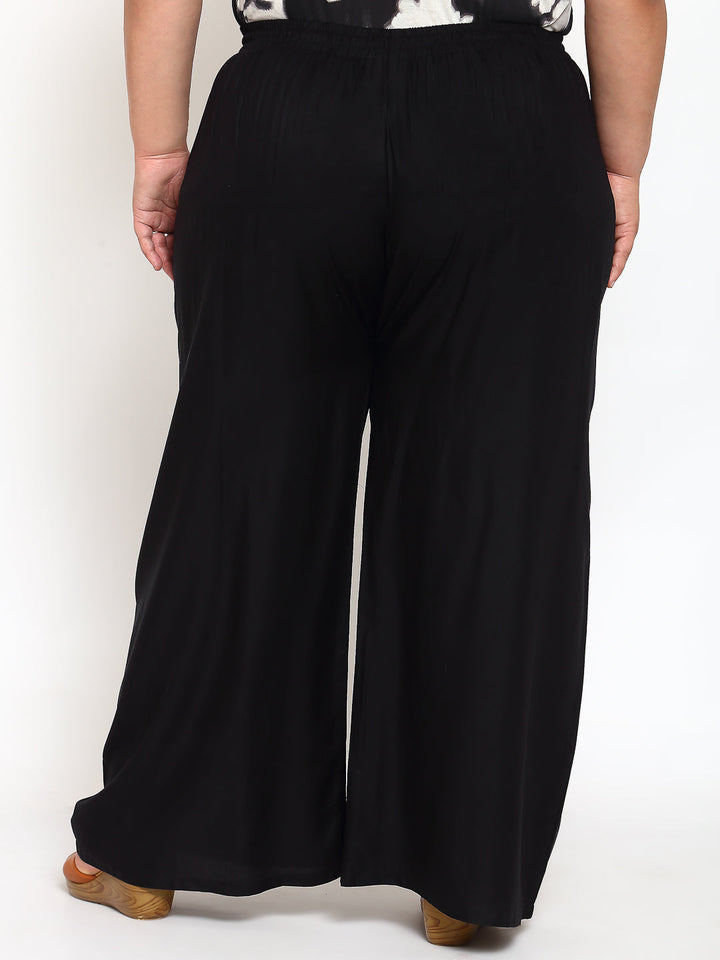 Plus Size Women Black Solid Palazzo