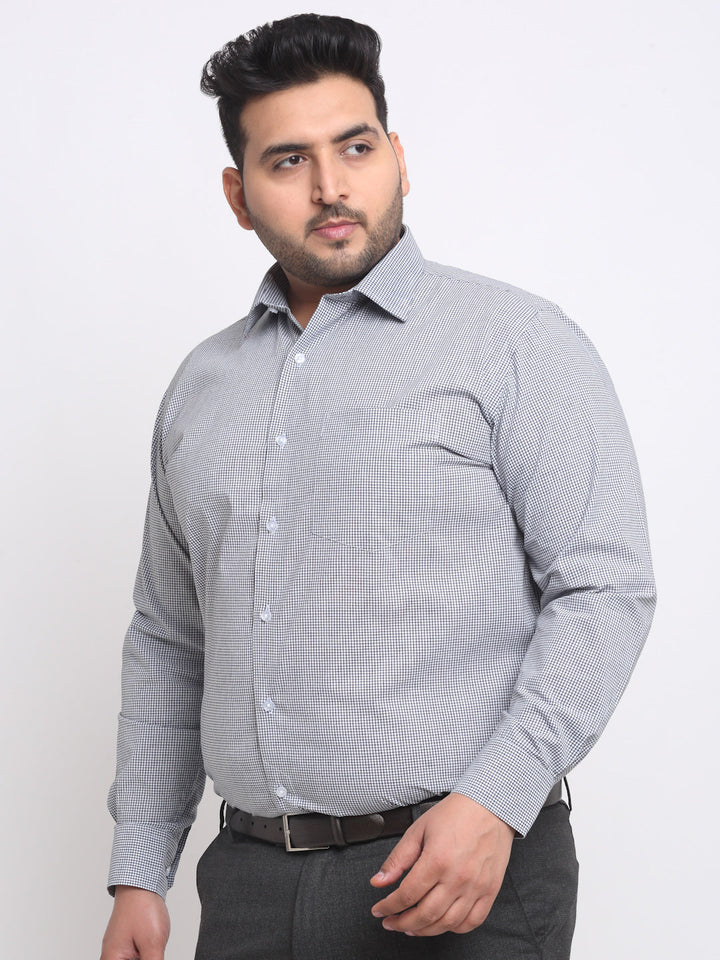 Plus Size  Black Spread Collar Opaque Cotton Formal Shirt