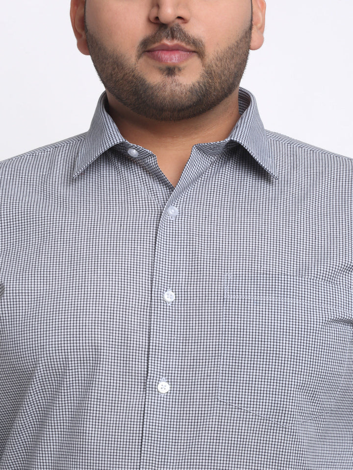 Plus Size  Black Spread Collar Opaque Cotton Formal Shirt