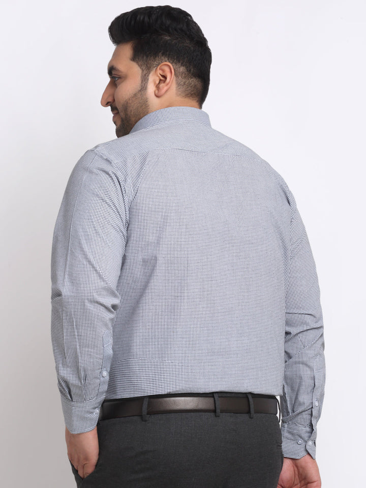Plus Size  Black Spread Collar Opaque Cotton Formal Shirt